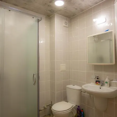 19 Apartmán